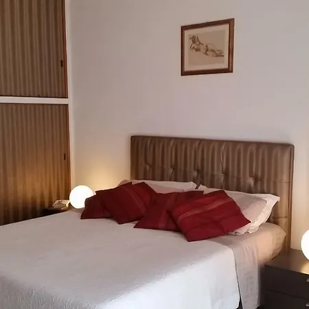 Demonte Villa