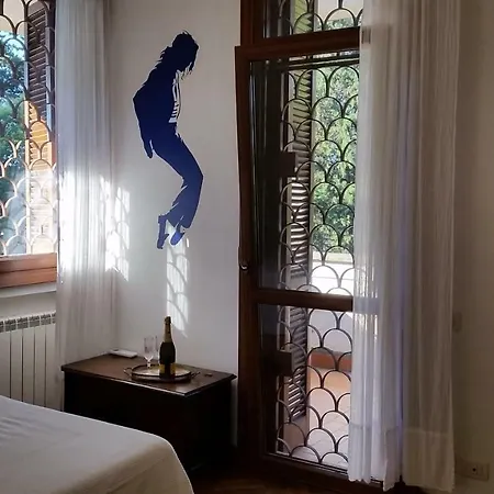 Demonte Villa Rom